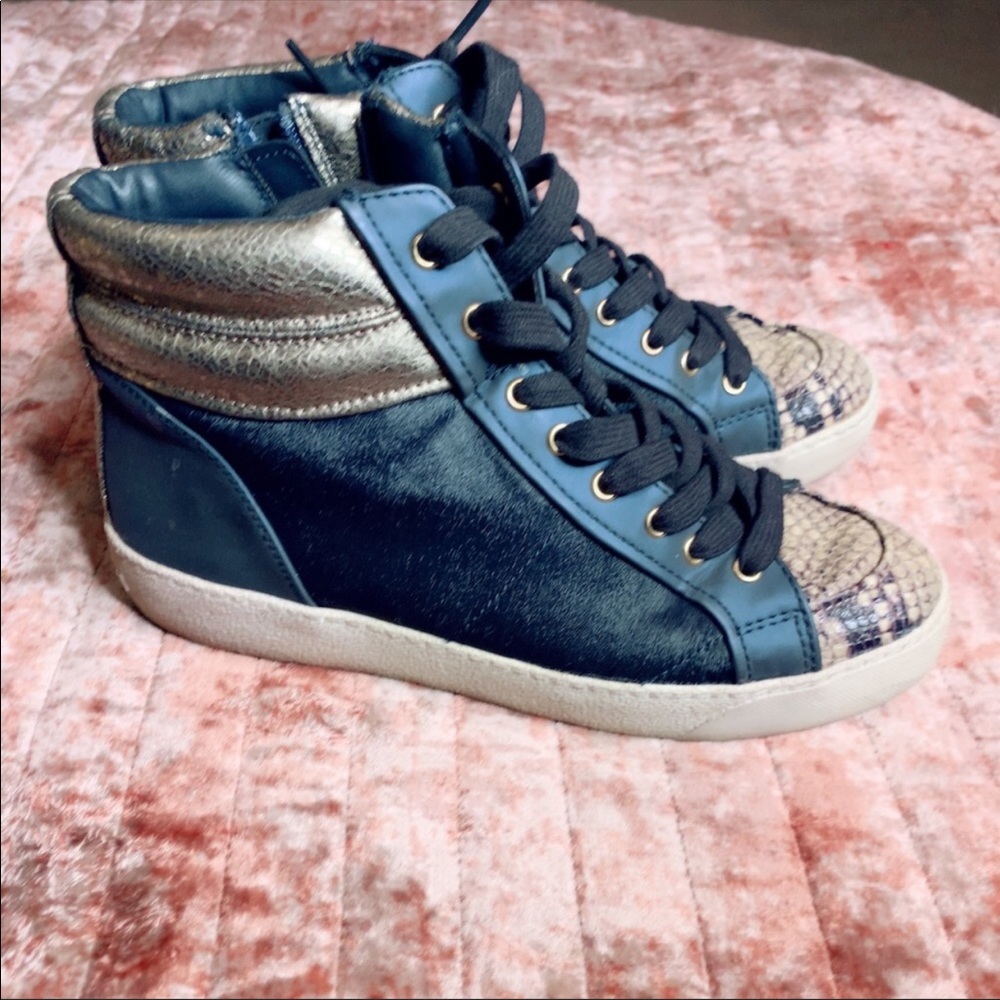 Sam Edelman Hightop Sneakers SnakeSkin